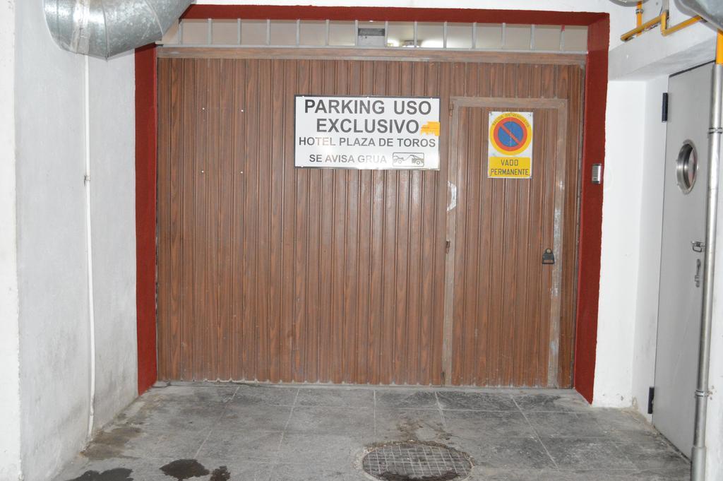 Готель Plaza De Toros Ронда Екстер'єр фото